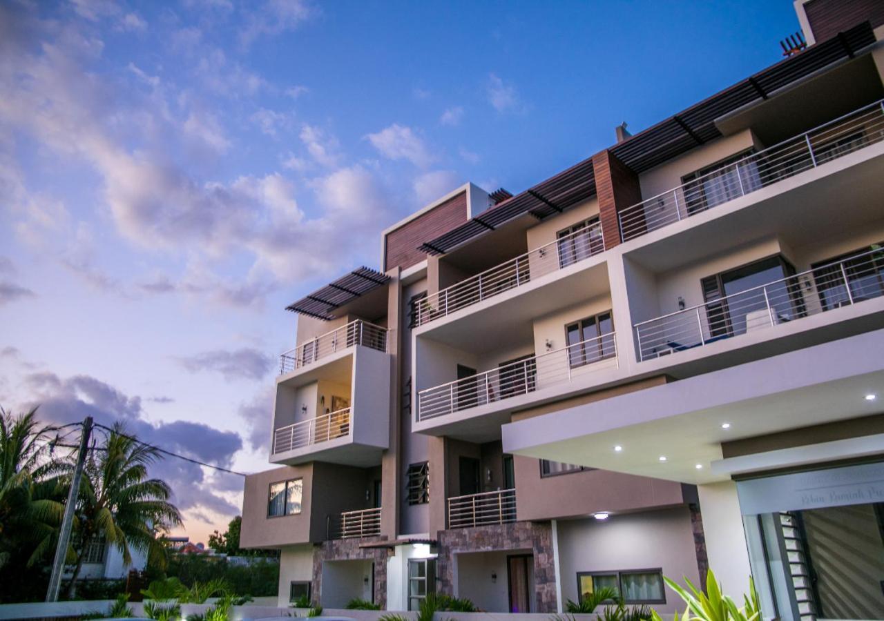 Luxury 2 Bedroom Apartment With Pool - Close To Flic-En-Flac Beach Exterior photo